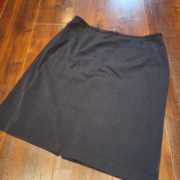 Tristan & Iseult suit - Picture 4 of 6